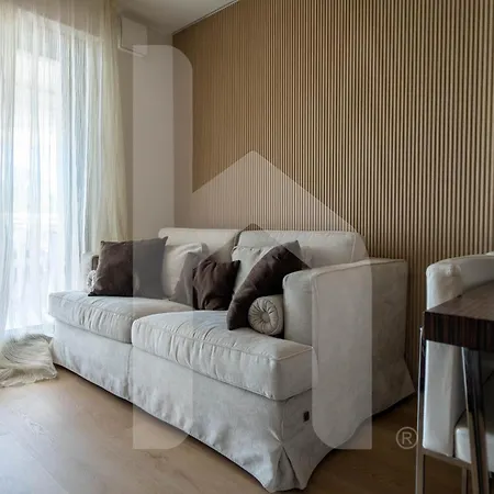 Апартаменты Homiday - Riviera Palace *