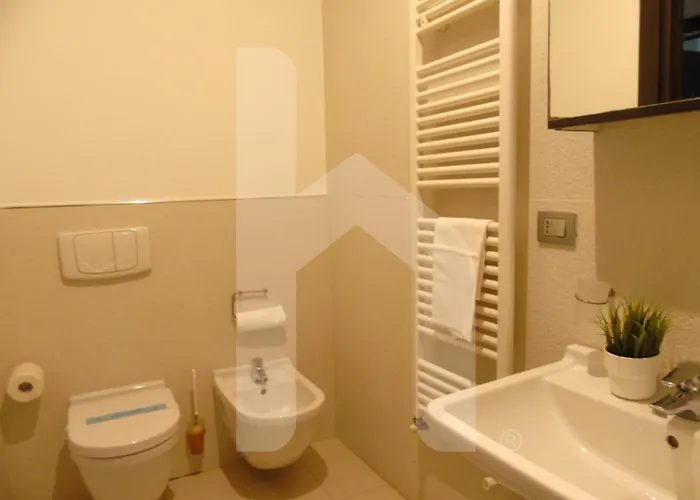 Homiday - Riviera Palace Апартаменты