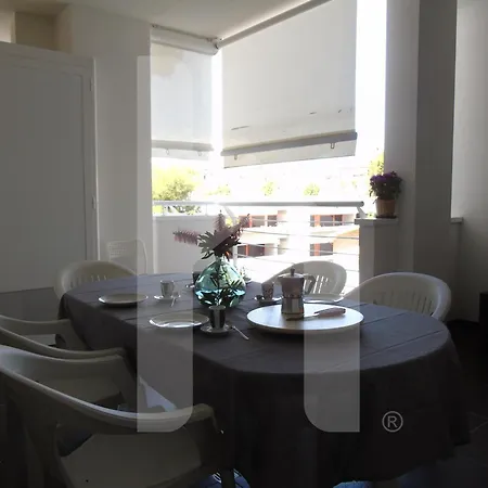 Homiday - Riviera Palace * 朱利亚诺瓦