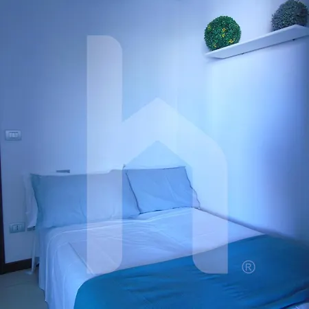 Homiday - Riviera Palace * 朱利亚诺瓦