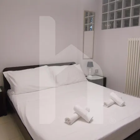 Homiday - Riviera Palace * 朱利亚诺瓦