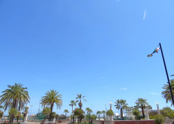 Homiday - Riviera Palace * ジュリアノーヴァ