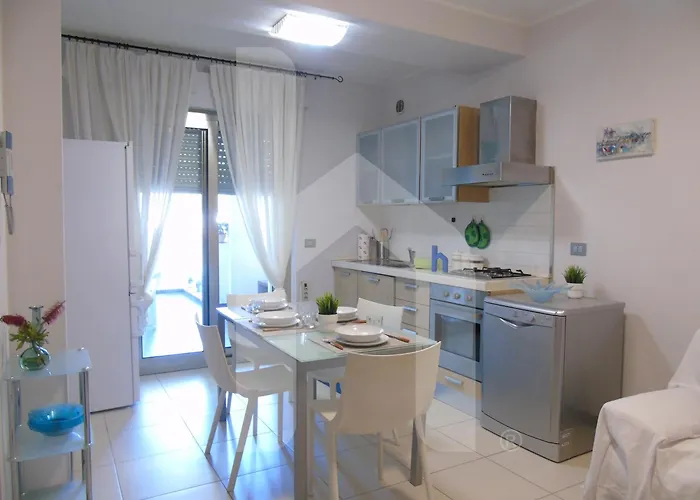 Homiday - Riviera Palace Apartment