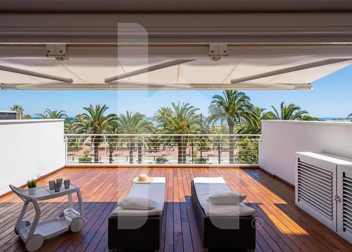 Homiday - Riviera Palace Apartment *